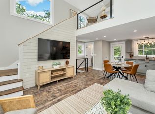 111 Towle Farm Rd #B, East Wakefield, NH 03830