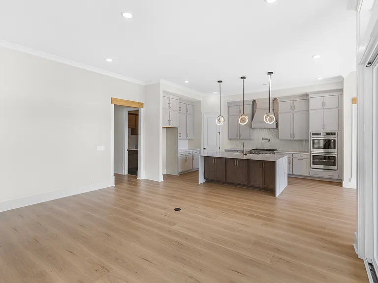 8081 Atlee Ct — Photo 21