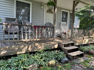 827 N White Rock Rd, Chana, IL 61015