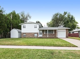 7407 W 11th St N, Wichita, KS 67212