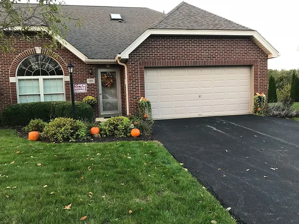 1515 Meerschaum Ln, Coraopolis, PA 15108
