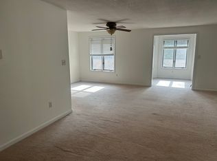 108 Norton Ave APT 8, South Easton, MA 02375