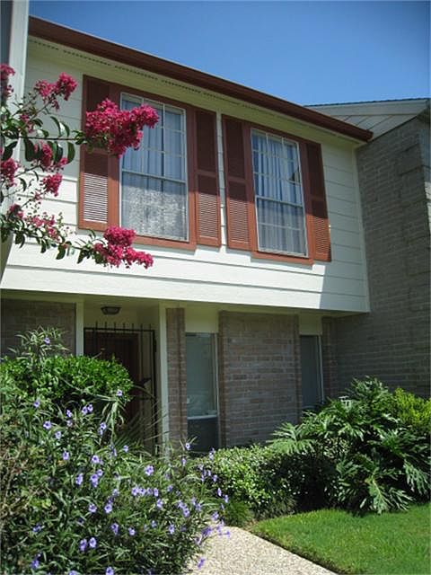 1st image of 10349 Longmont Dr #35