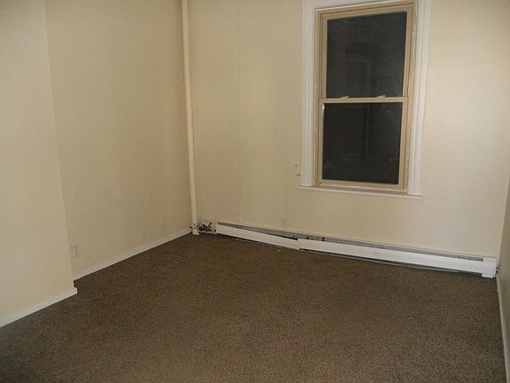 5th image of 425 Porter Ave APT 107