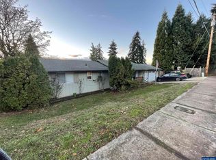 815 N Main St, Brownsville, OR 97327