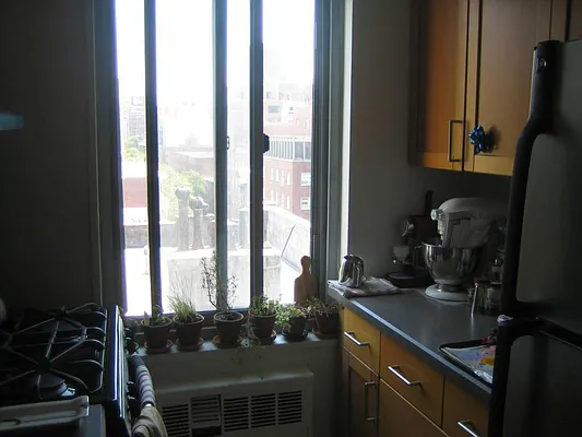 Rented by Keller Williams NYC | media 11