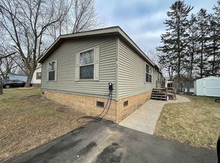 603 Cimarron, Lake Elmo, MN 55042