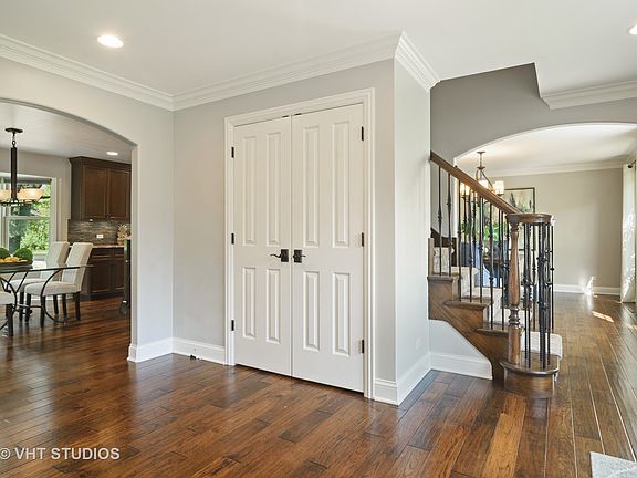 2nd image of 3 Thornfield Ln
