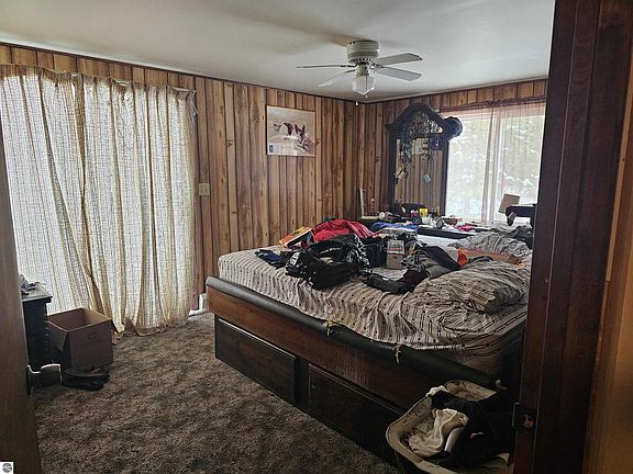 5th image of 7243 East Dr