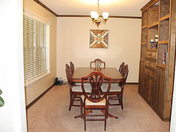 3rd image of 1190 Sweetgum Ln