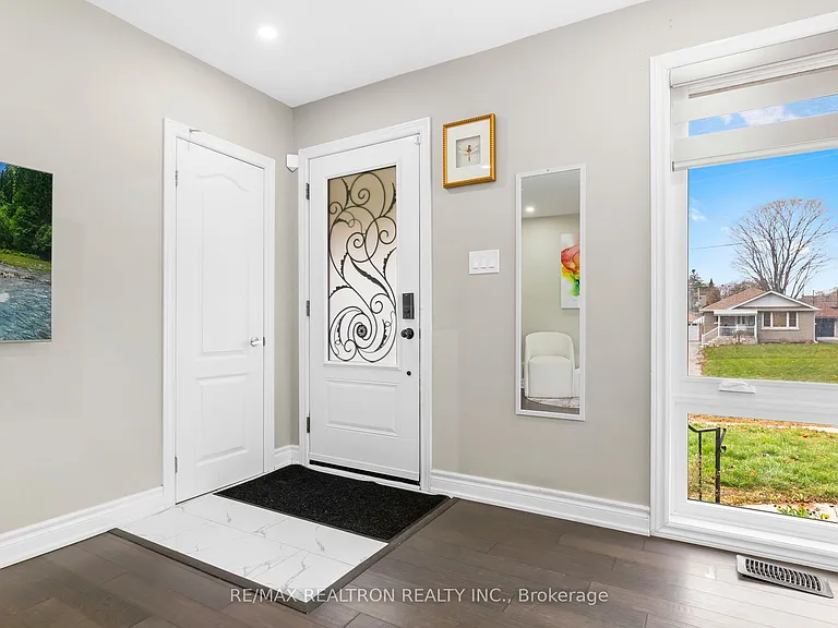 1141 Ritson Rd S — Photo 26