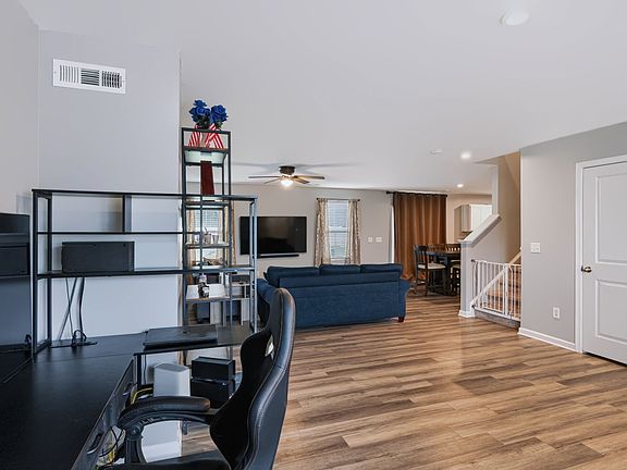 5th image of 1740 Quail Run Way