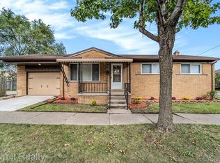 149 Le Roy St, River Rouge, MI 48218