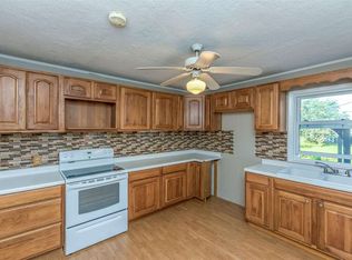 1622 N St SW, Cedar Rapids, IA 52404