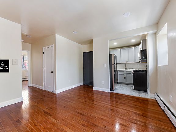 5th image of 10 Buffalo Ave #2