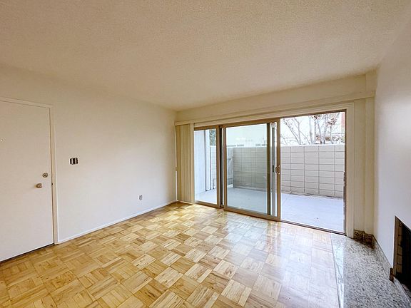 4th image of 808 S Orange Grove Blvd #808