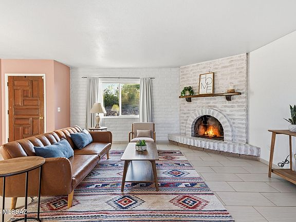 4th image of 4822 N Camino De La Codorniz