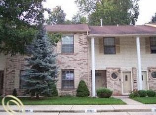 35821 Hunter Ave, Westland, MI 48185