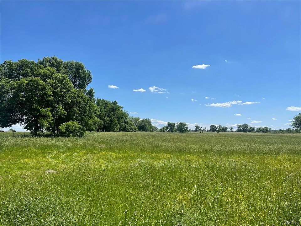 2nd image of 62 High Way