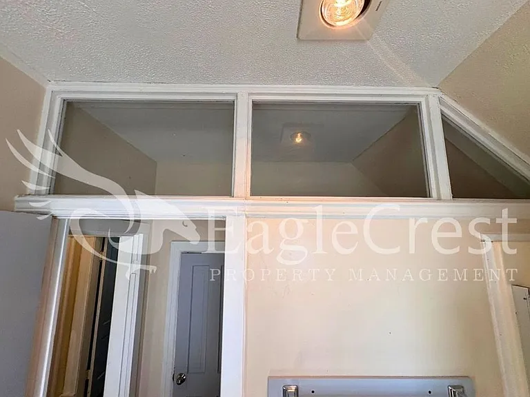 532 Washington St — Photo 51