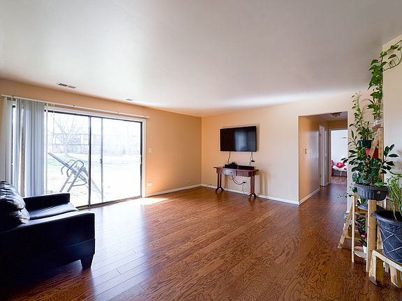 2nd image of 2222 N Enlund Dr Unit 7