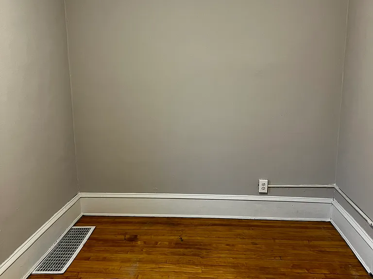 442 Sherburne Ave #2 — Photo 11