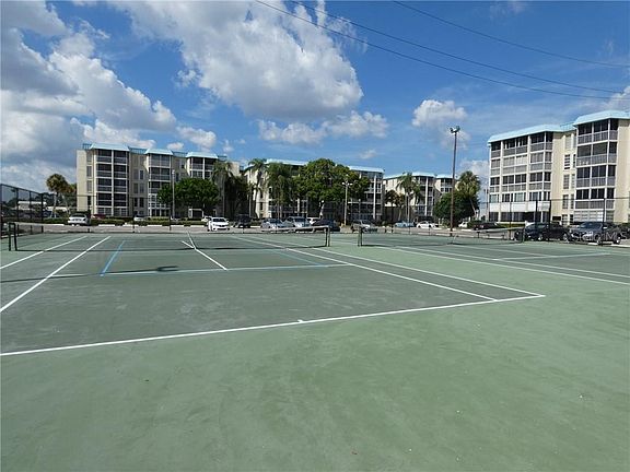4th image of 4910 38th Way S APT 407