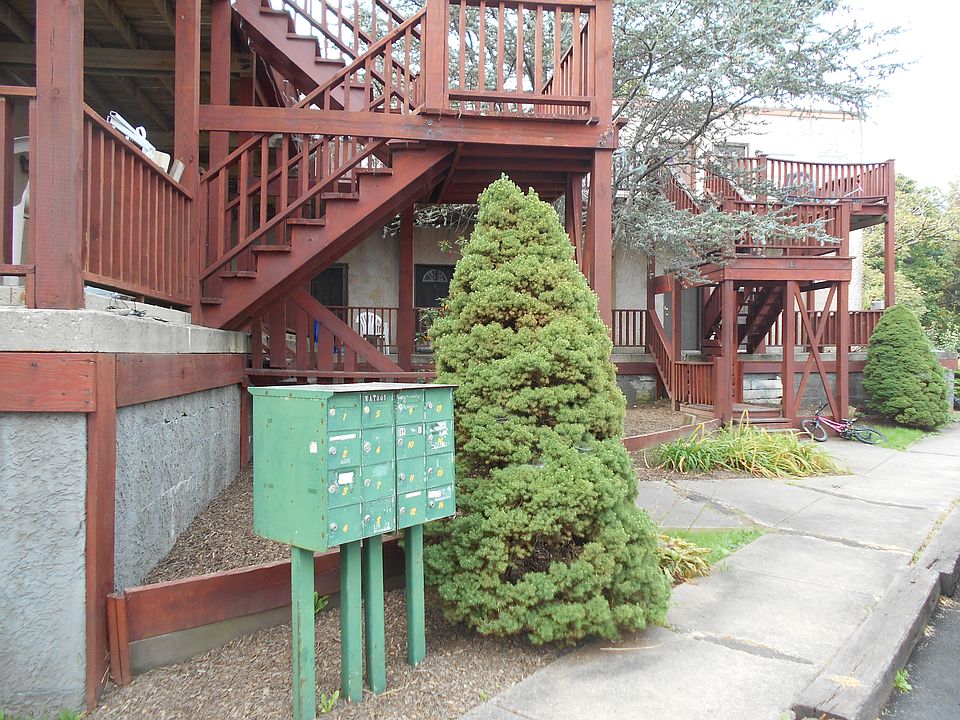 Apartment Building