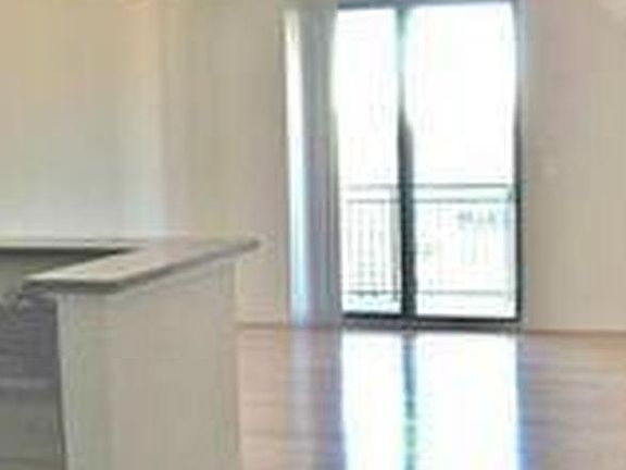 5th image of 414 Water St Unit 1911