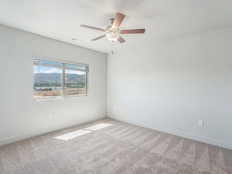 Marq at Monument Ridge — Photo 14