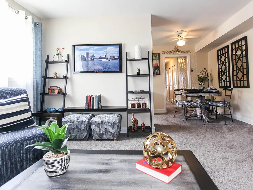 Goodnow Hill and Franconia Apartments