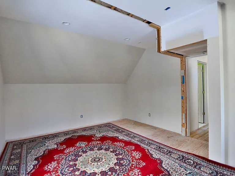 110 Stallion Dr — Photo 169
