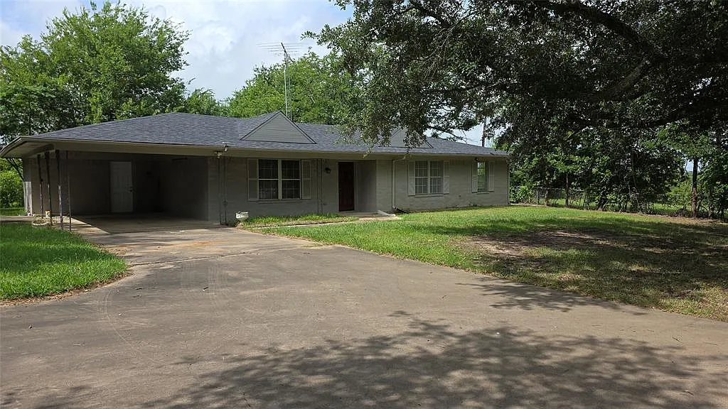 3 bed, 2.0 bath, 1515 sqft, $1,800 — Photo 1