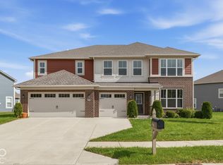 9719 Cimmaron Ave, McCordsville, IN 46055
