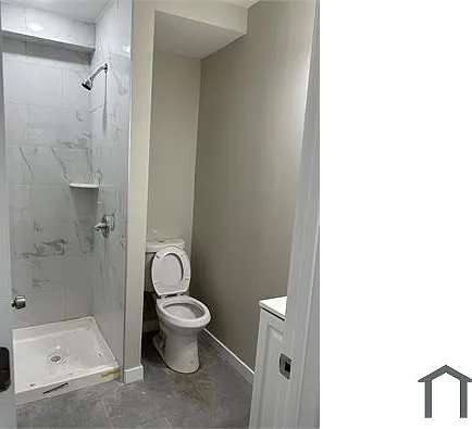 3 bed, 795 sqft, $1,800 — Photo 4