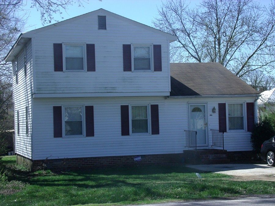 1st image of 2309 Byron St