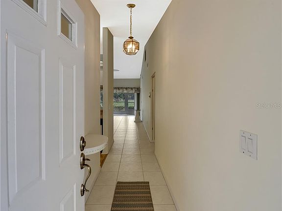 5th image of 12231 SW Kingsway Cir #C-4