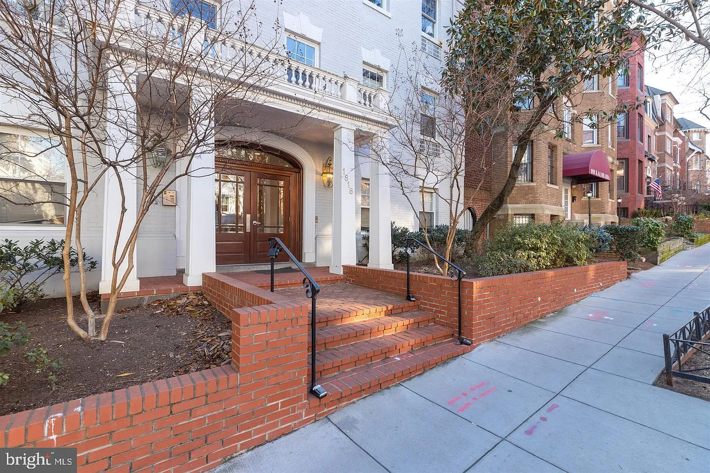 Kalorama — Photo 1