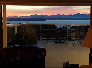 6725 40th Ave SW, Seattle, WA 98136