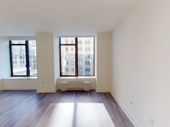 10 Hanover Square image 1 of 9