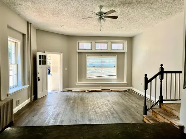 1137 E 3rd St #1, Bethlehem, PA 18015