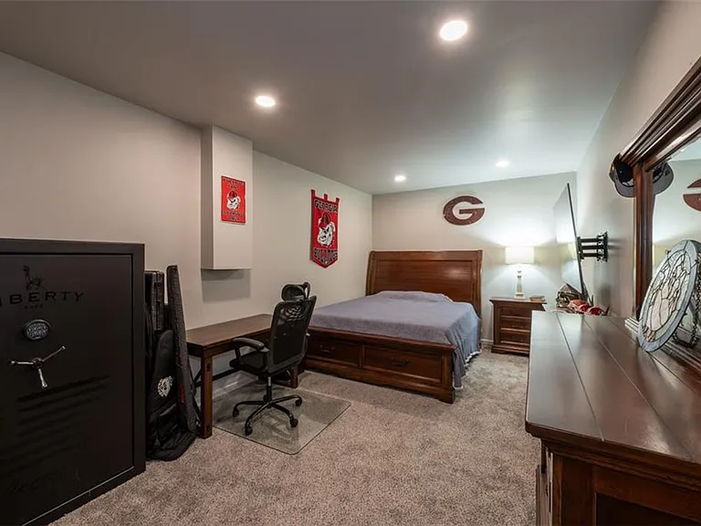 819 Ash St — Photo 27