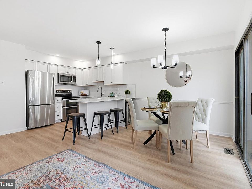 1st image of 2204 Winterbridge Ln #2204