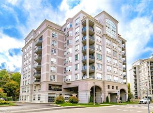 2000 Creekside Dr #805, Hamilton, ON L9H7S7