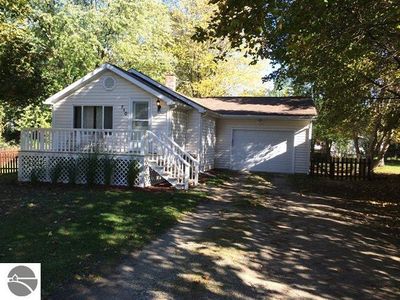 710 N Bradley St, Mount Pleasant, MI, 48858