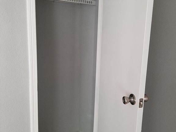 5th image of 11201 Lynbrook Dr APT 3837