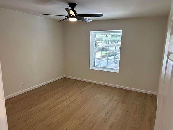 2nd image of 4800 Williamsburg Ln Unit 210