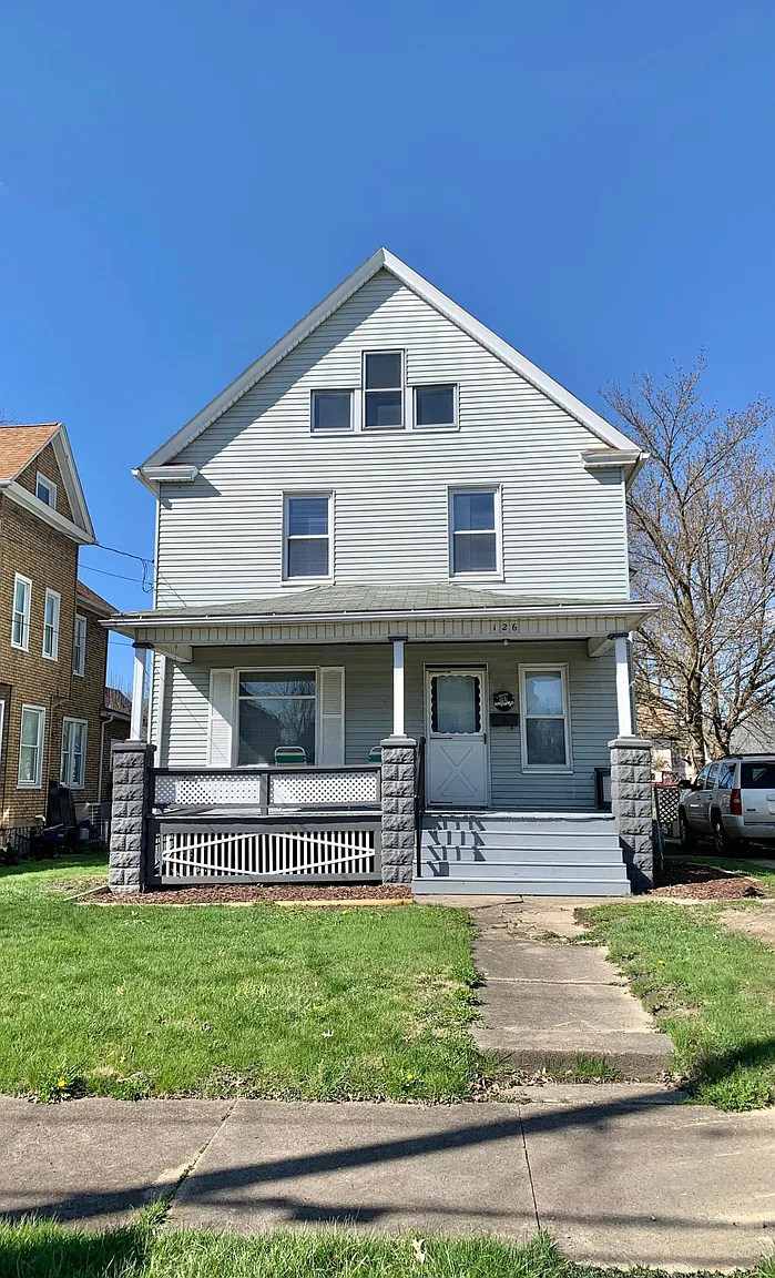 126 E Kline St SE photo 1