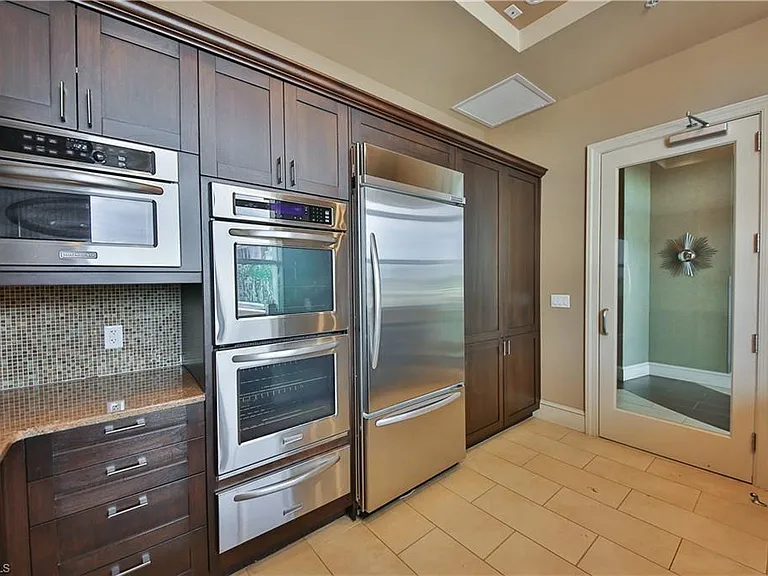 9115 Strada Pl #5501 — Photo 16