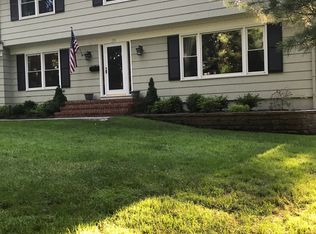 29 Tip Top Way, Berkeley Heights, NJ 07922